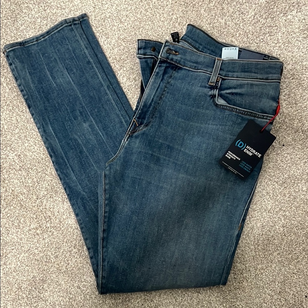 True Religion Men’s Geno Relaxed Slim Jeans, Sz 42